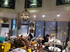 -秀儿家の小确幸融合西餐厅(万达店)