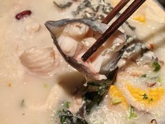 -鲜潭蒸汽石锅鱼(五道口购物中心店)