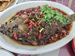 酱焖鲤鱼-杨记小炒老店