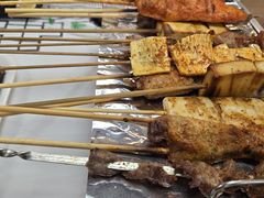 -云晓光头烧烤吧(德平路店)