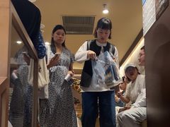 -霸王茶姬(上海恒基名人店)