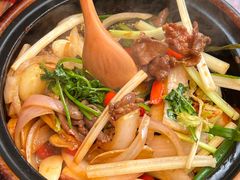 -沙胆彪炭炉牛杂煲(成都玉林店)