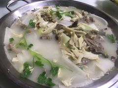 -黎老幺光雾山黄羊汤锅