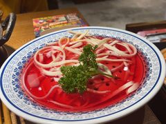 -卤校长重庆火锅(银泰城店)