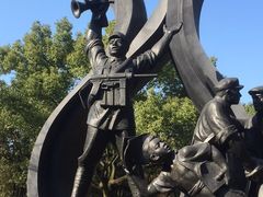 -上海市龙华烈士陵园