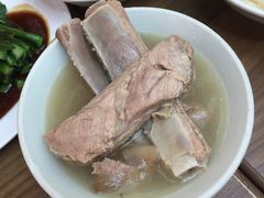 招牌肉骨茶-松發肉骨茶(牛车水店)