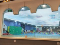 -龙格亲子游泳·水育早教运动中心(龙湾天街店)