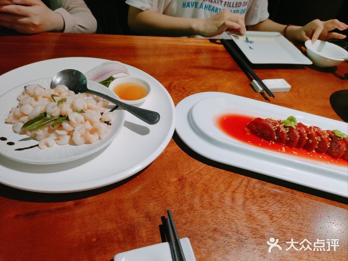 山外山·林语花园餐厅图片