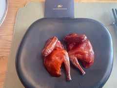 脆皮妙龄鸽-新荣记(新源南路店)