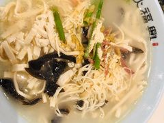 大碗虾仁干丝-耿福兴(凤凰美食街店)