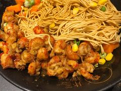 秘制小龙虾拌面-贡梅老面馆·蟹粉面·无锡特色小吃(南长街主推店)