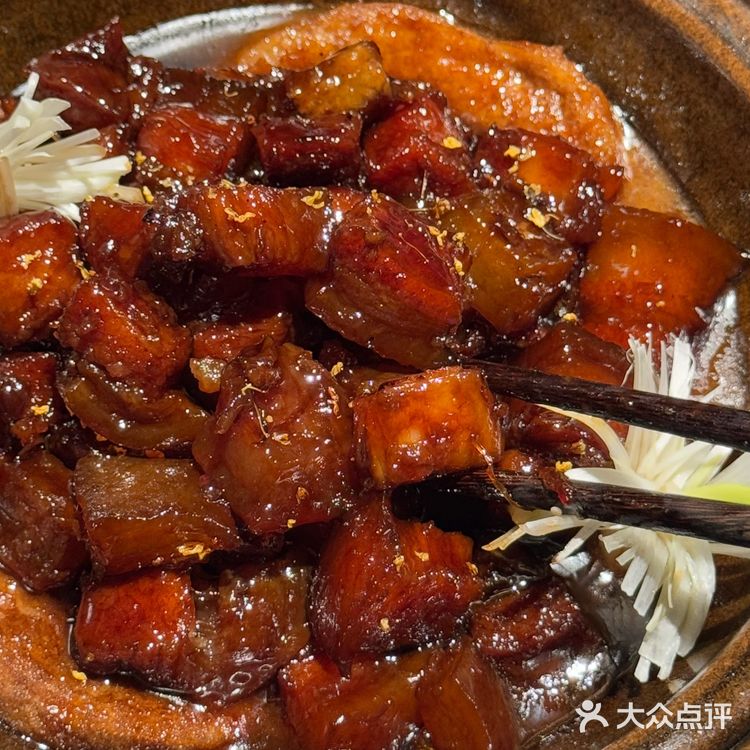 就在新街口！这圣诞氛围也太超前了！