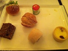 咸点-和平饭店茉·莉酒廊 Jasmine Lounge