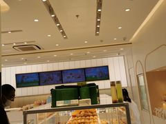 面包甜点陈列柜-好利来(建筑大学店)