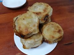 -宝瑞门钉肉饼店