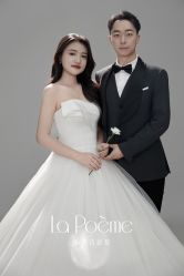 -乐派诗婚纱摄影