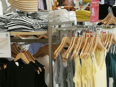 -优衣库(苏州天虹CCMall石路店)