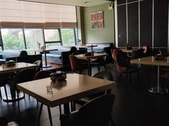 -天艺东环酒店(海口高铁东站龙湖天街店)
