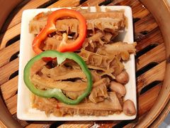 -新大咀港式茶餐厅(宝山万达店)
