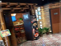 -云海肴·汽锅鸡·云南菜(天山百盛优客店)