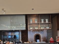 -东方红海鲜百汇(国际大厦店)