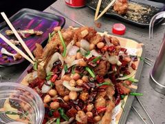 招牌椒盐牛蛙-老吕涮羊肉•东北原味烧烤•大油边•烤鱼(五角场店)