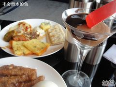 -唐拉雅秀酒店-西锦汇空中BBQ·思创餐厅