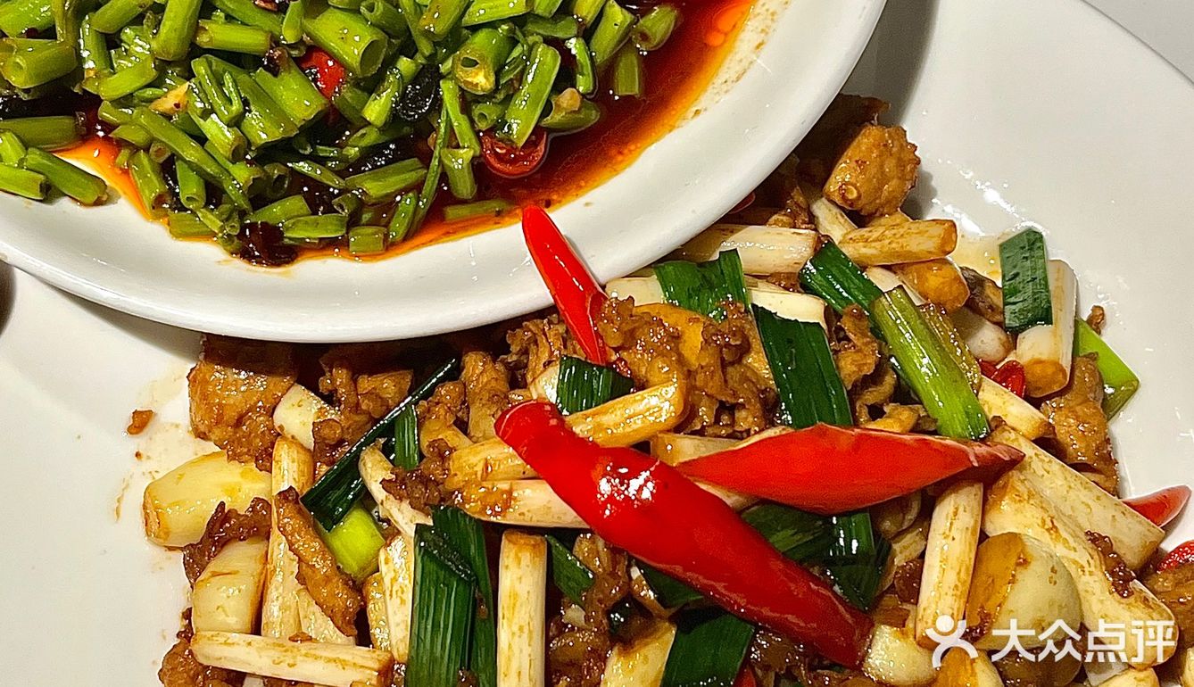 我愿称之为昆明湘菜天堂[流泪][流泪]巨下饭啊