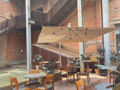 露天位-大酉·M Coffee(北京美术馆店)
