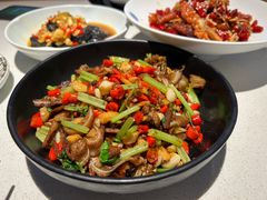 -湘鼎盛·大厨鲜炒湖南味(高新银泰店)