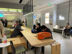 -喜茶(杭州滨江宝龙店)