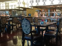 -圣丰索菲特·2 On 988 Café 自助餐厅