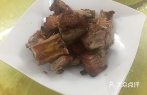 Braised Pork Ribs with Secret Sauce
