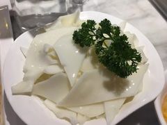 -陆派巴倒烫火锅(城东店)