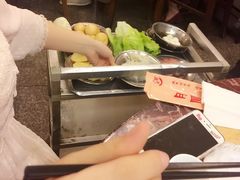 -月圆火锅(宁海东路二店)