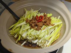 砂锅生焗韭黄-筱爷叔·上海传统手工菜(玉树路店)