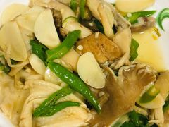 炒鸡纵-江川野生菌火锅铜锅鱼(贵清火锅店)