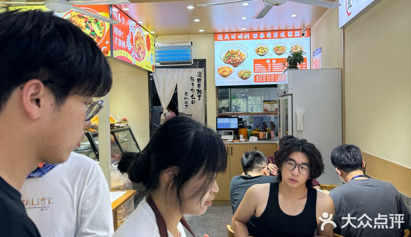 0元玩转这座城第一次来这家店吃，一开始去了旧店地址