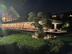 -亚龙湾喜来登·美景台大堂吧