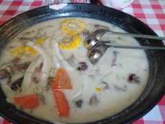 -龙桥私厨·姜花菊花过桥鱼·顺德菜(容桂店)