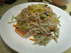 素八丝-春江饭店(共青团路总店)