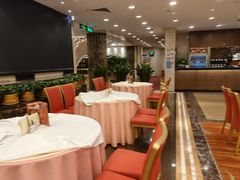 -凤凰楼酒家·粤宴点心(华强北店)