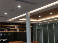 -贵州贵星奔驰4S店(观山湖店)