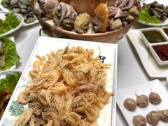 -鑫渔港海鲜本地菜·山海关浑锅(东戴河店)