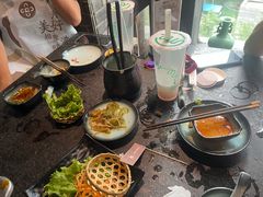 -湊湊火锅·茶憩(新中关购物中心店)