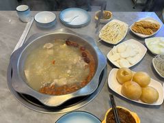 -光头药膳鸡(莱茵小镇店)