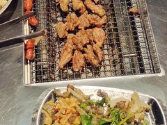 -马路牙子烧烤音乐酒馆(望京店)