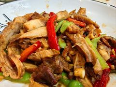 -六顺园清真回族饭店(工程街店)