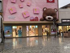 -斯普瑞斯奥特莱斯