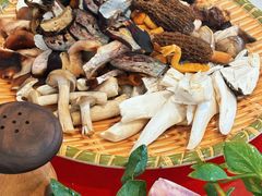 -草墩罗非鱼庄•野生菌•腊排骨(七星街上段店)